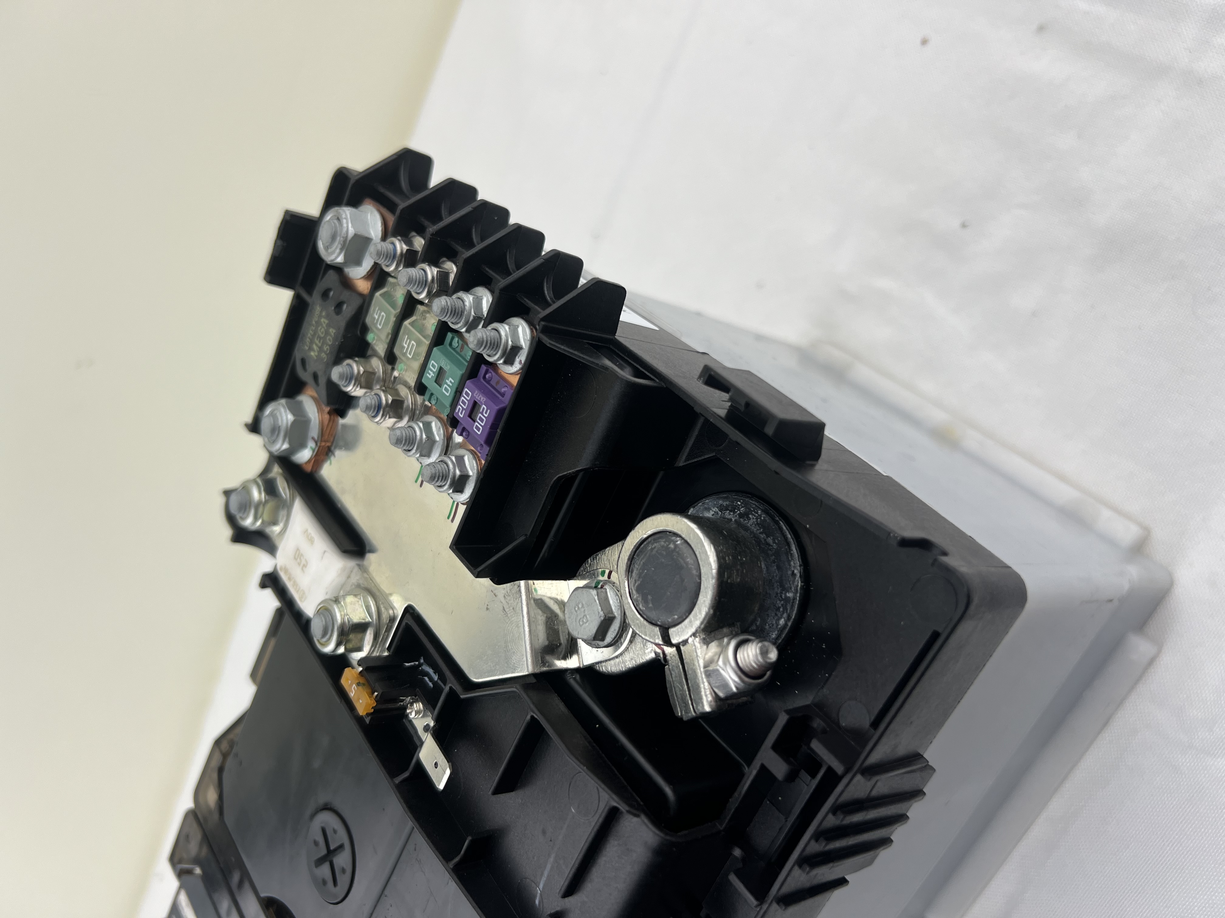 DIN battery mount fuse box