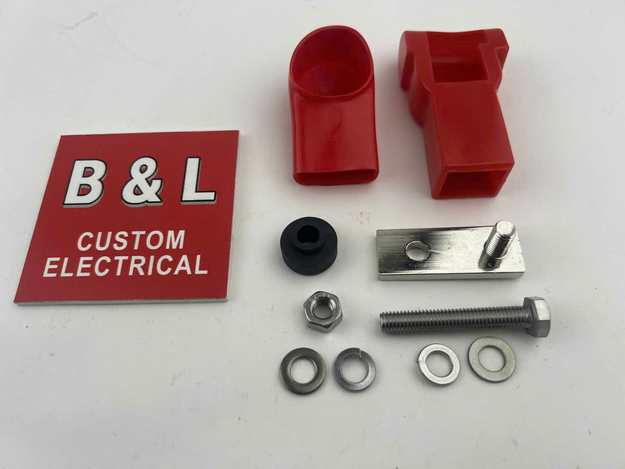 Compact MRBF fuse holder & heavy gauge cable power distribution