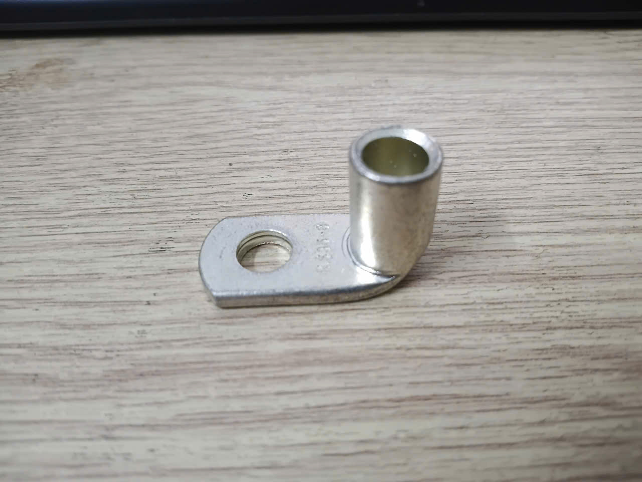 TLK35-8-90D ring terminal